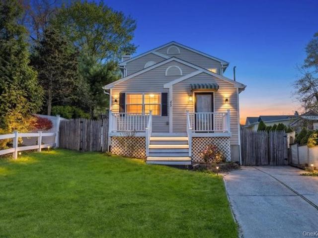 House for sale in Centereach, New York