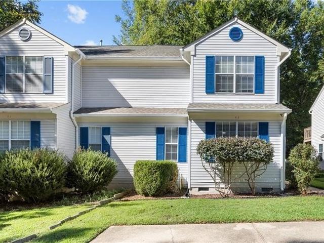 Townhouse for sale in Virginia