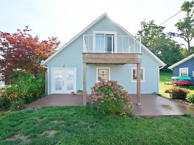 House for sale in Pierceton, Indiana