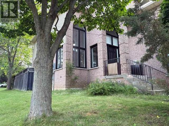 House for rent in Ancaster, Ontario