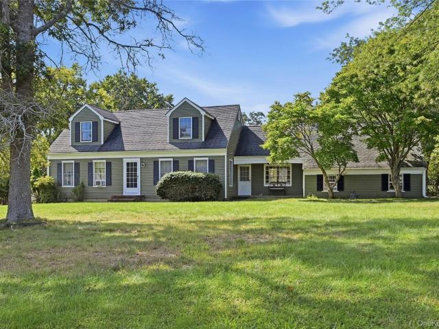 House for sale in Wading River, Town of Riverhead
