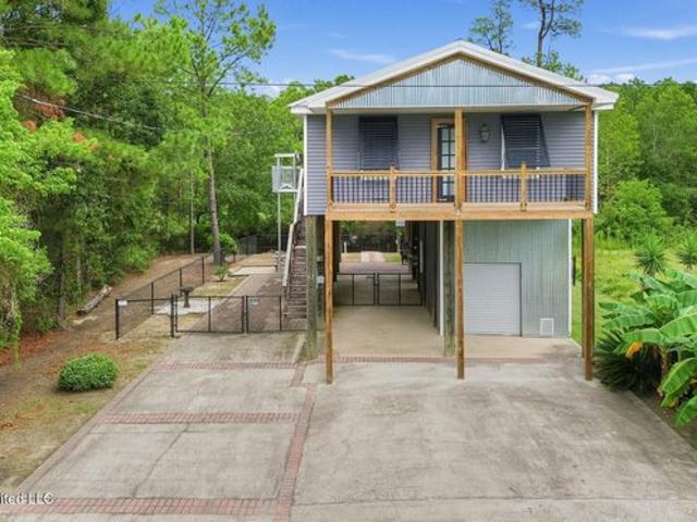 House for sale in Bay St. Louis, Hancock County