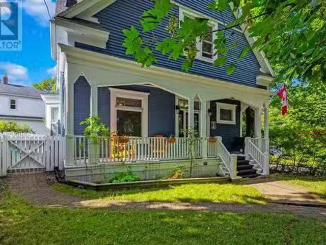 House for sale in Foxtrap, Newfoundland And Labrador