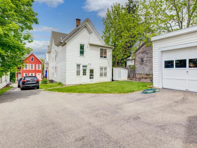 House for sale in Amsterdam, New York