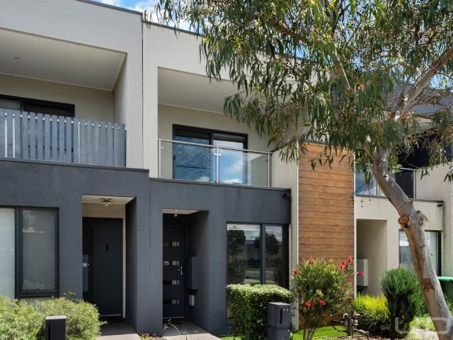 House for rent in Forsyth Park, Melbourne