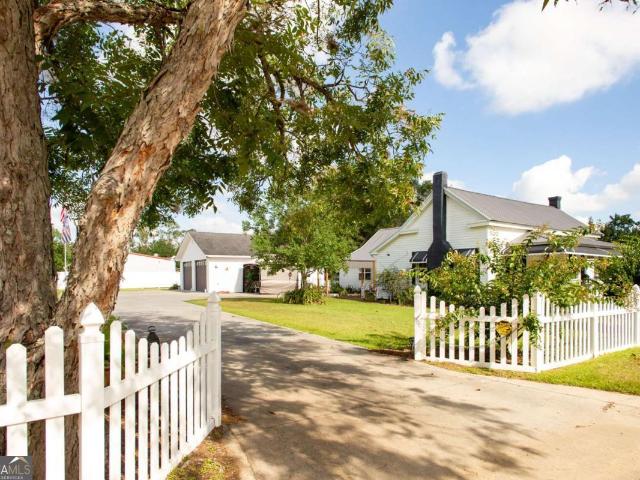 House for sale in Baxley, Georgia