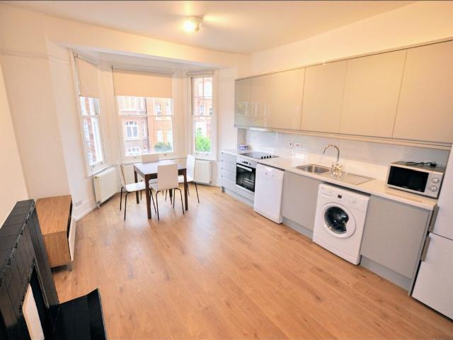 Apartment for rent in South Hampstead, Greater London