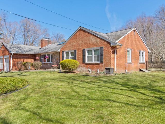 House for sale in Bohemia, New York