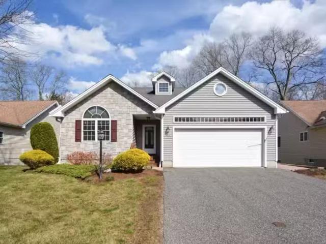 Condo for sale in Billerica