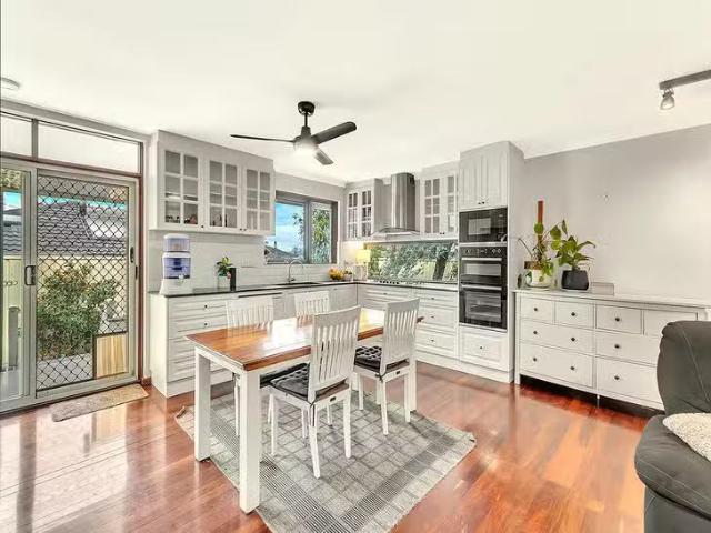 House for rent in Perth, Hasluck