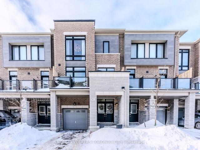 Townhouse for sale in Woburn, Ontario