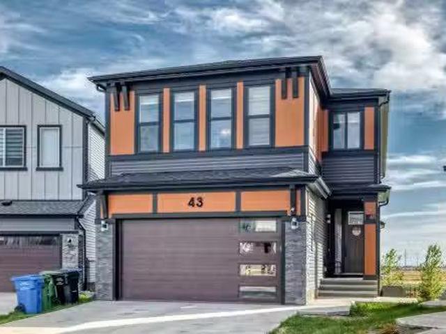 House for sale in Northwest, Alberta