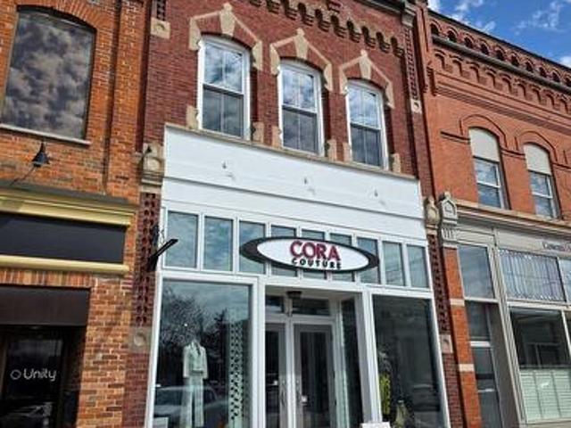 Commercial for rent in Collingwood, Ontario