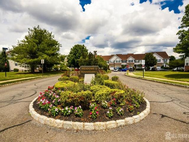 Townhouse for sale in North Brunswick Township, Middlesex County