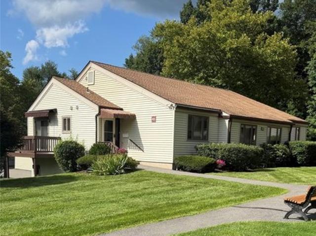 Condo for sale in Cortlandt Manor, New York