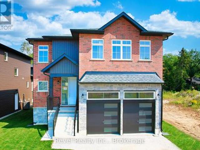 House for sale in Wasaga Beach, Ontario