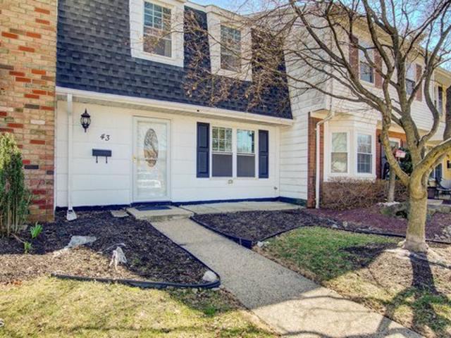 Townhouse for sale in Monmouth, New Jersey