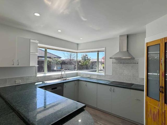 House for rent in Broomfield, Christchurch