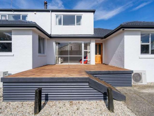 Property for sale in Southland