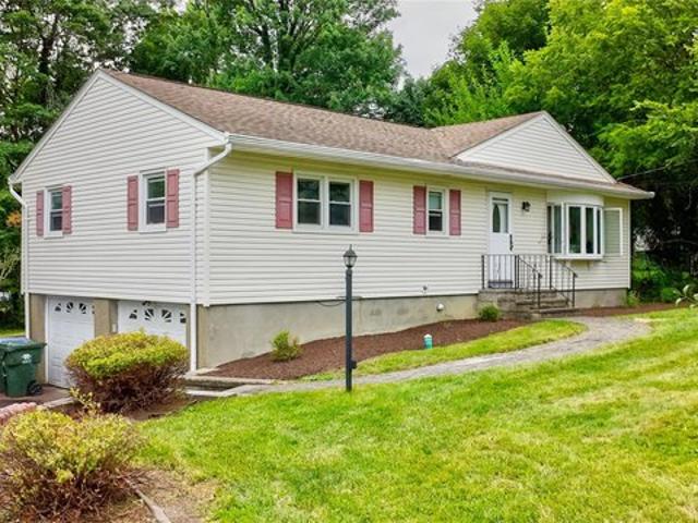 House for sale in Newburgh, New York