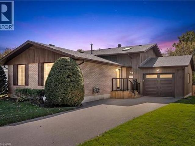 House for sale in Centreville Chicopee, Kitchener