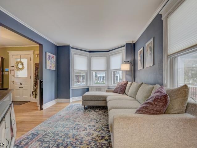 House for sale in Bloomfield, New Jersey