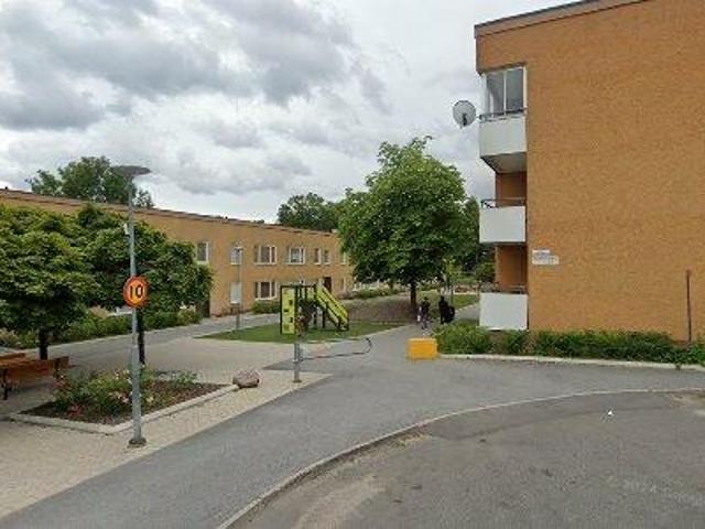 Lägenhet hyra i Vårby, Stockholm
