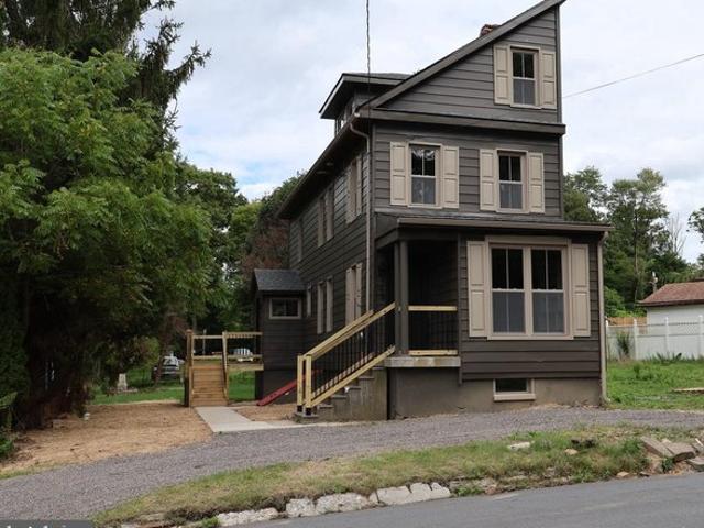 House for sale in Tremont, Pennsylvania