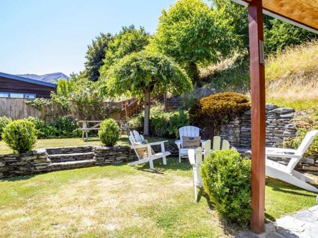 House for sale in Otakou