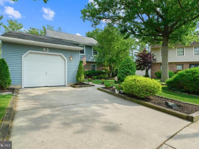 House for sale in Mount Laurel, New Jersey