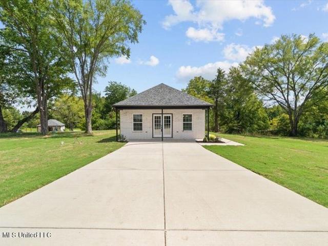 House for sale in Byhalia, Mississippi