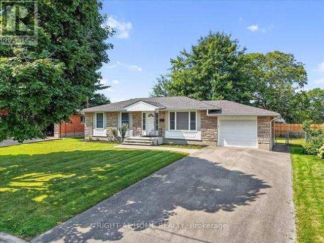 House for sale in Niagara, Ontario
