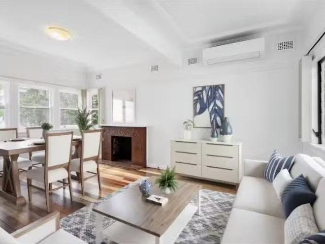 House for rent in Wollongong West, New South Wales