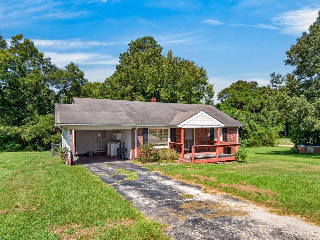 House for sale in Coats, North Carolina