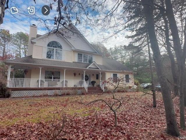 House for sale in Centereach, New York