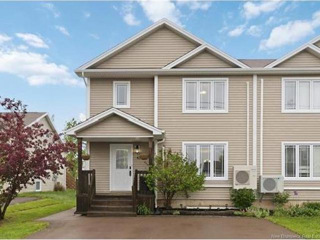 House for sale in Moncton Parish, Ville de Dieppe