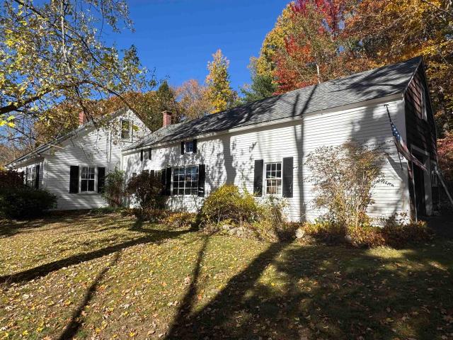 House for sale in Henniker, Merrimack County