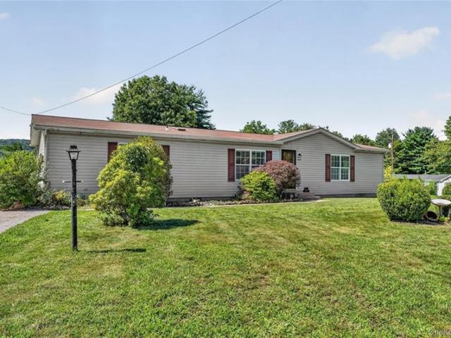 House for sale in Bloomingburg, New York