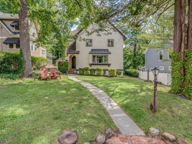 House for sale in Millburn, New Jersey