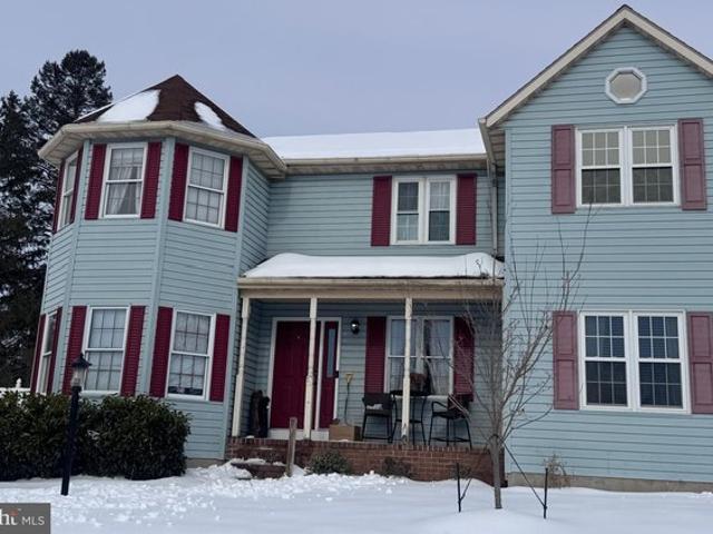 Townhouse for sale in Hanover, Pennsylvania