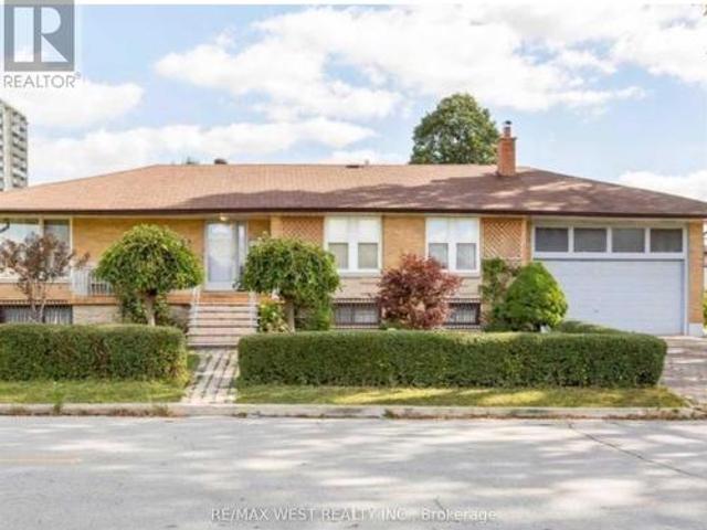 House for rent in Woburn, Ontario