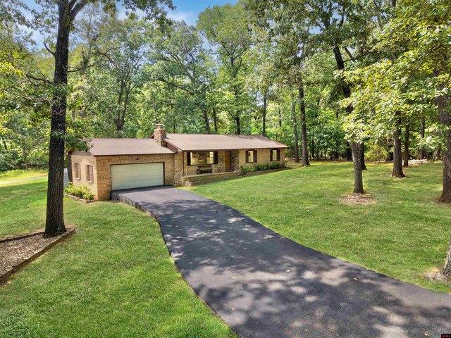 House for sale in Ark