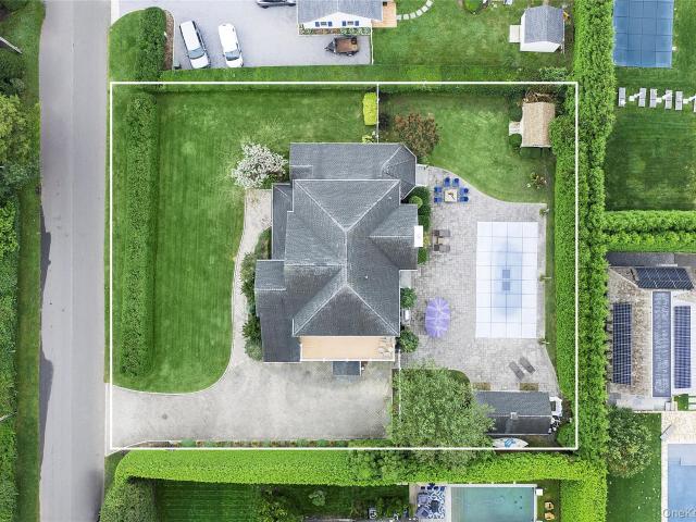 House for sale in Remsenburg-Speonk, Town of Southampton