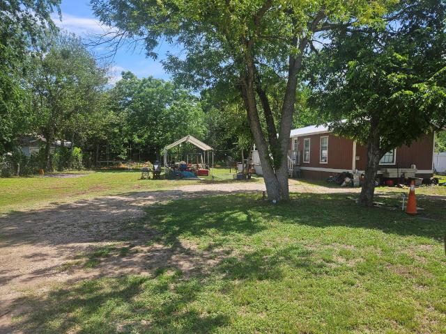 Land for sale in Martindale, Texas
