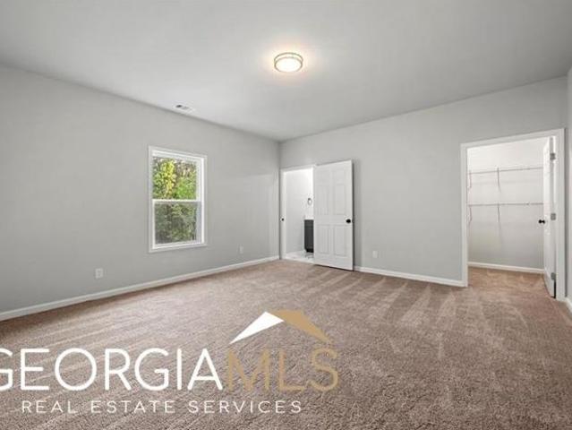 House for sale in Fairburn, Georgia