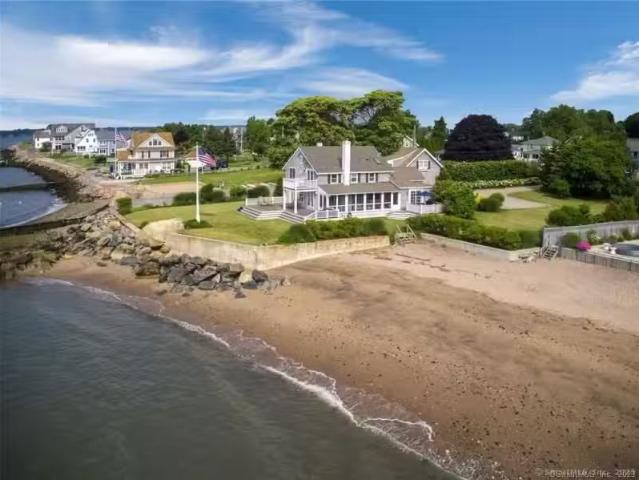 House for rent in Branford