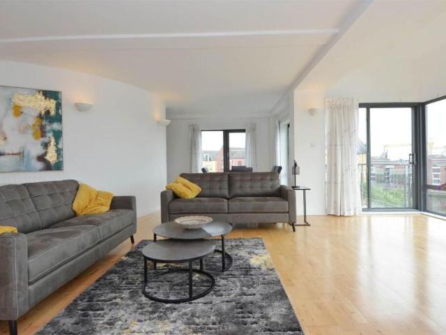 Apartment for rent in Markets, Northern Ireland