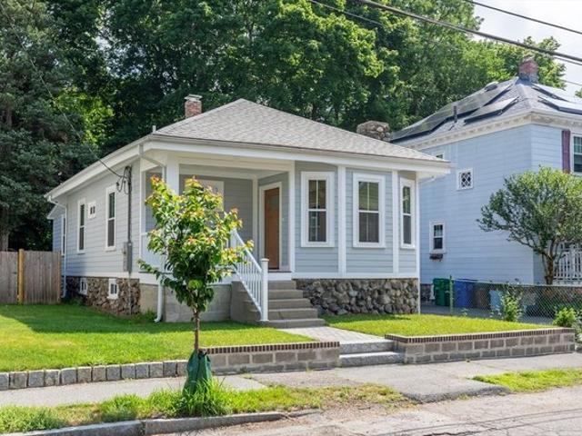 House for sale in Auburndale, Massachusetts