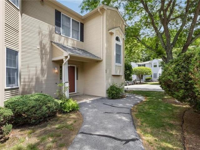 Condo for sale in West Warwick, Rhode Island
