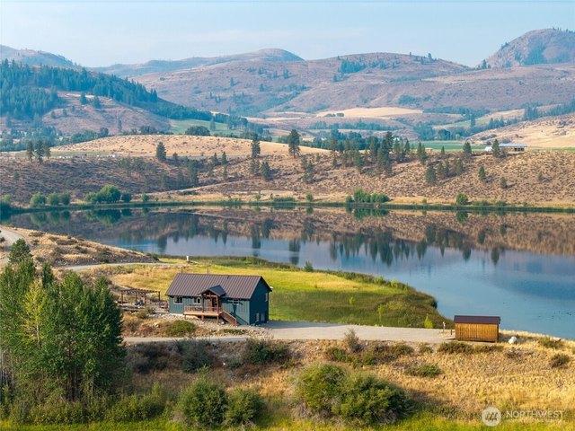 House for sale in Winthrop, Washington